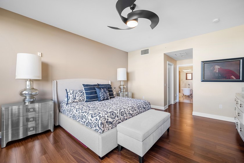 SOPHISTICATED BEACHSIDE RESIDENCE. Thoughtfully fully furnished - photo 25