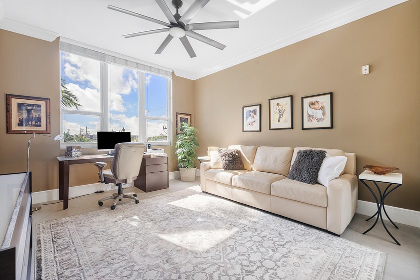 SOPHISTICATED BEACHSIDE RESIDENCE. Thoughtfully fully furnished - photo 29
