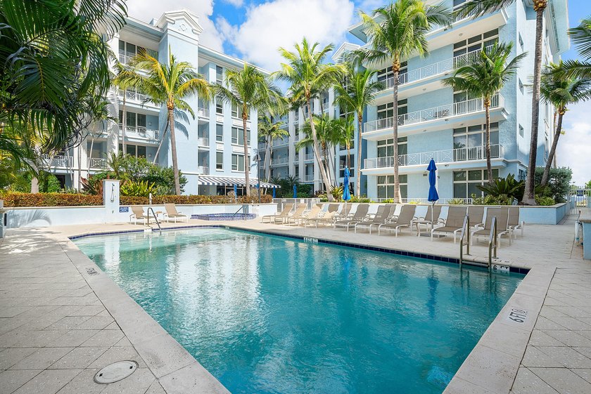 SOPHISTICATED BEACHSIDE RESIDENCE. Thoughtfully fully furnished - photo 44