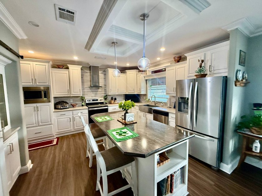 Home is located in Water Oak Country Club Estates and active 55 - photo 9