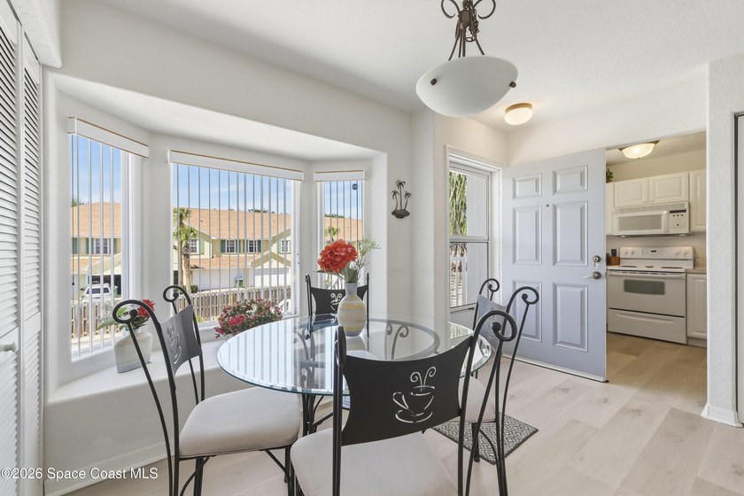 Welcome to your slice of paradise in the highly sought-after - photo 7
