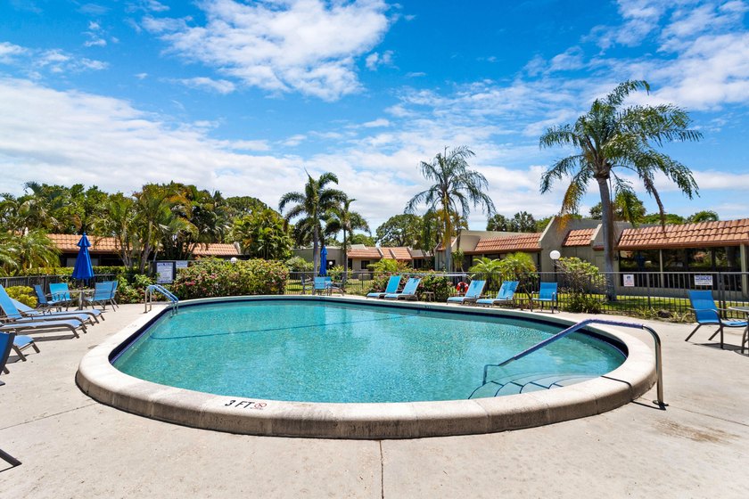 Welcome to Vizcaya Gardens Villas, a hidden gem in the heart of - photo 29