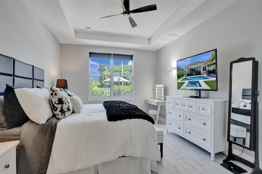 Windsong Estates almost new beauty, 5 bedrooms and 4 full baths - photo 29