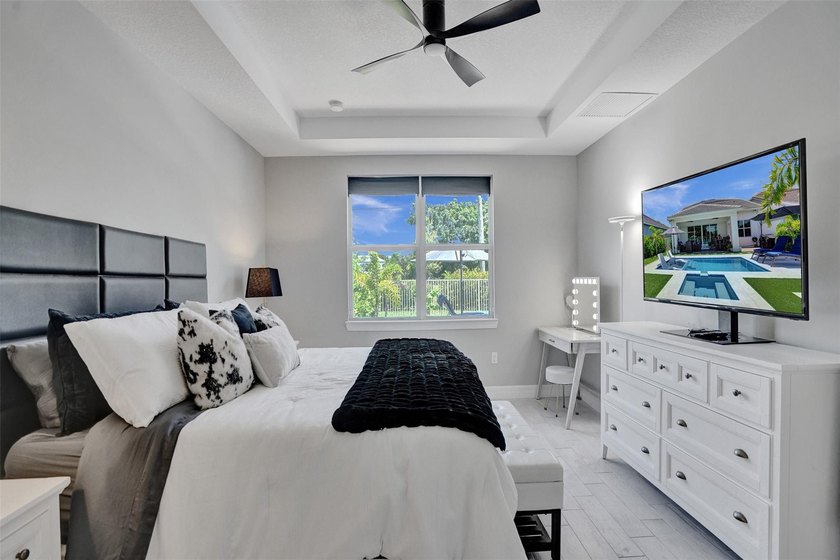 Windsong Estates almost new beauty, 5 bedrooms and 4 full baths - photo 33