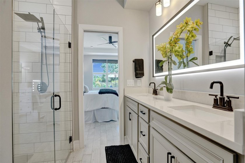 Windsong Estates almost new beauty, 5 bedrooms and 4 full baths - photo 36
