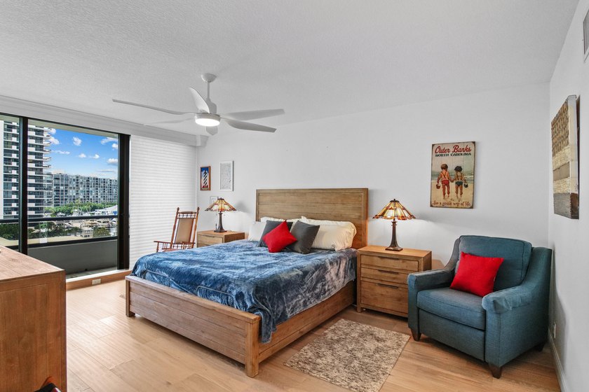 BREATHTAKING INTRACOASTAL VIEWS from the rarely available *58 - photo 14