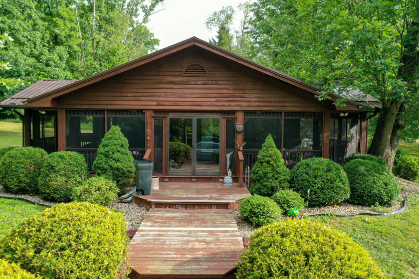 22716 Rd., Homeworth, OH 44634, 3046750