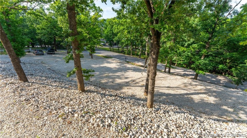 This well built 2020 home showcases quality craftsmanship and - photo 23