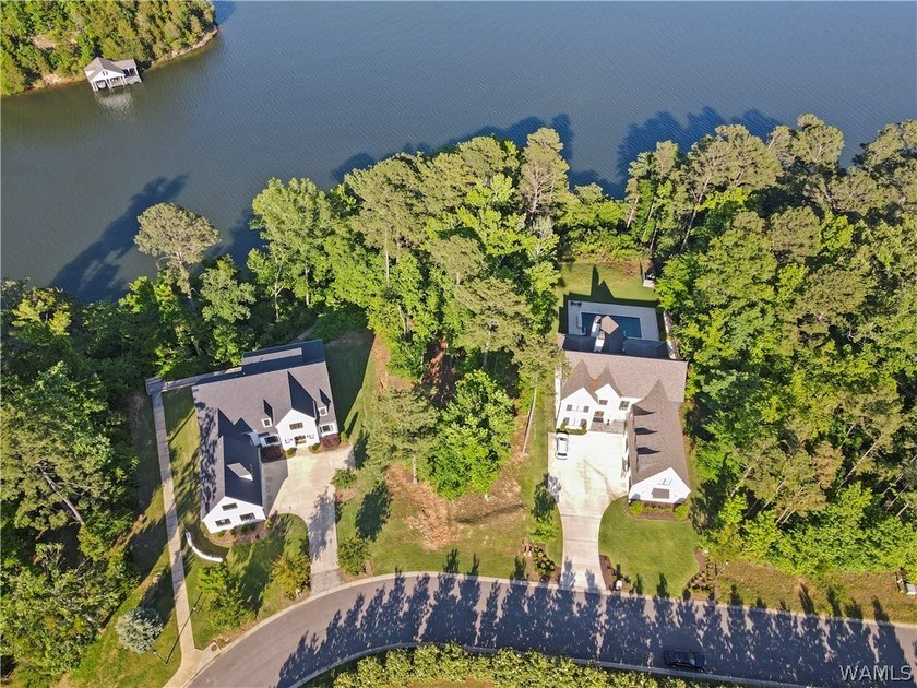 Positioned to capture stunning views of Lake Tuscaloosa, this - photo 6