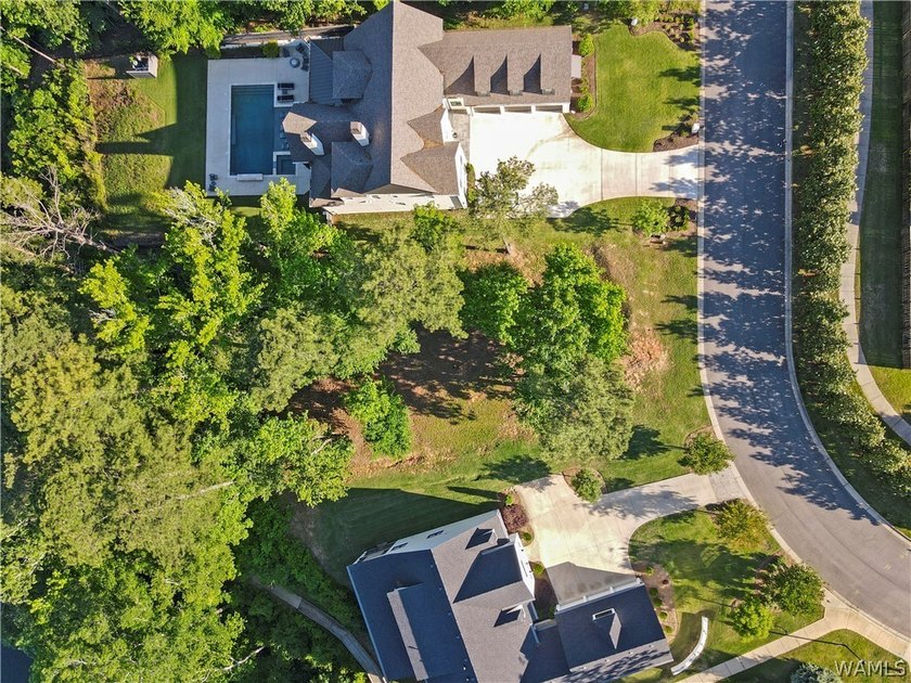 Positioned to capture stunning views of Lake Tuscaloosa, this - photo 9