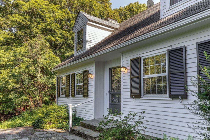 Nestled within one of Roxbury, Connecticut's most quiet and - photo 13