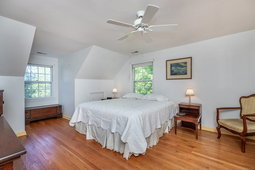 Nestled within one of Roxbury, Connecticut's most quiet and - photo 21