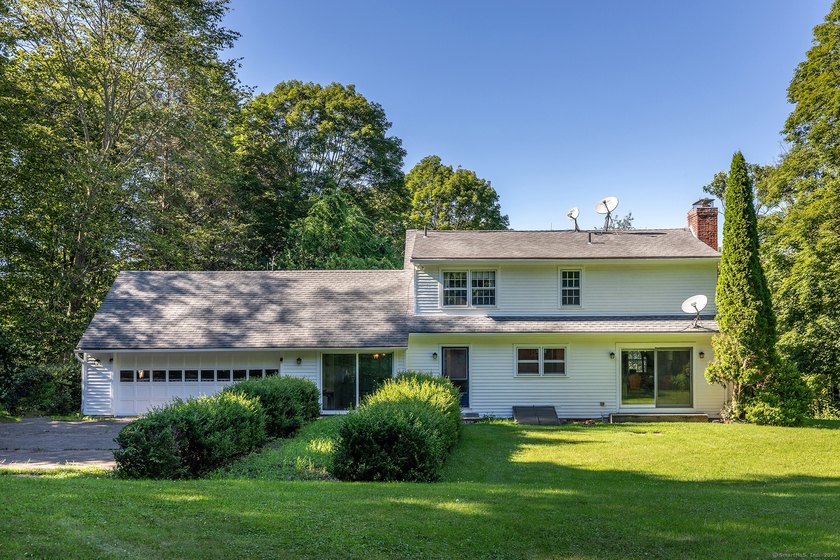 Nestled within one of Roxbury, Connecticut's most quiet and - photo 24