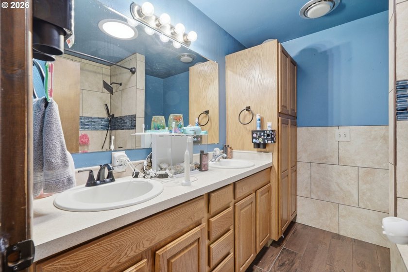 Discover the perfect blend of space, versatility, and coastal - photo 18