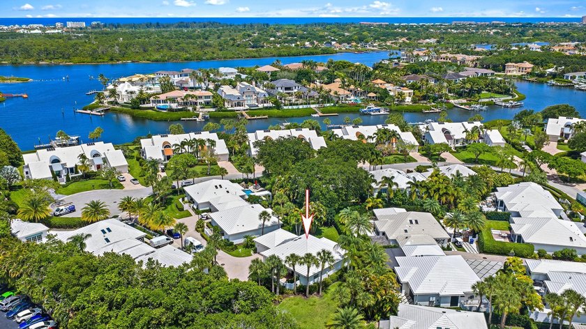 Rare opportunity to own one of only 4 detached with largest Club - photo 15