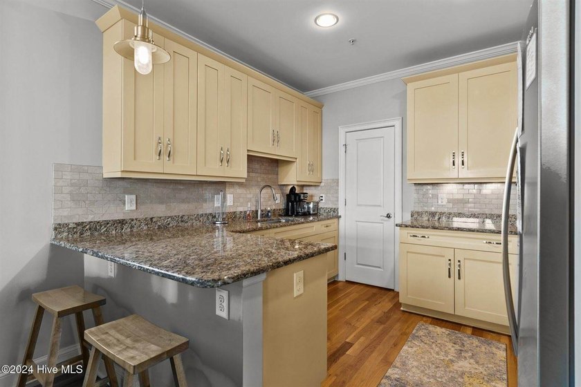 Welcome to effortless coastal living in Carolina Beach. This - photo 11