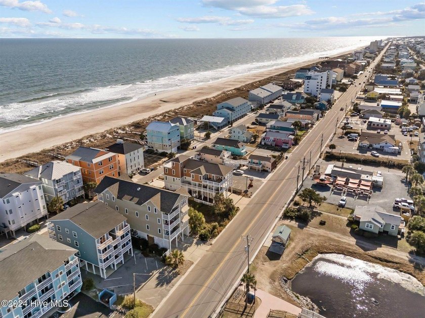 Welcome to effortless coastal living in Carolina Beach. This - photo 34