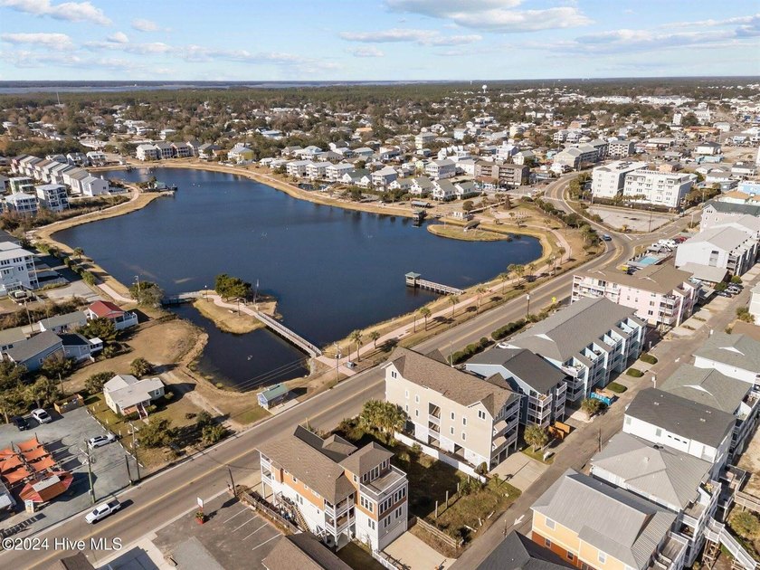 Welcome to effortless coastal living in Carolina Beach. This - photo 37