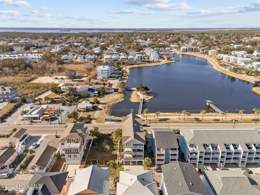 Welcome to effortless coastal living in Carolina Beach. This - photo 38