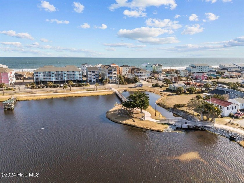 Welcome to effortless coastal living in Carolina Beach. This - photo 42