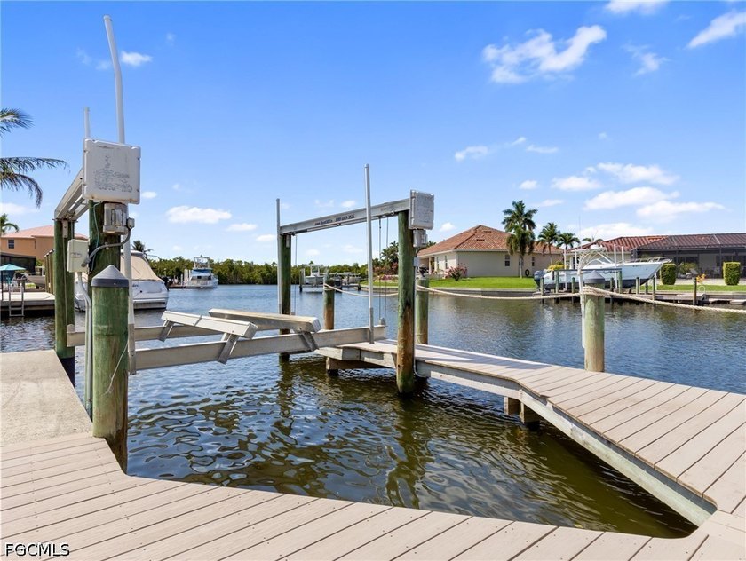 Welcome to this exceptional waterfront Gulf Access pool home in - photo 44
