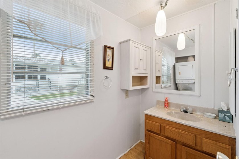 Welcome to this charming and well-maintained 2 bedroom, 2 - photo 18