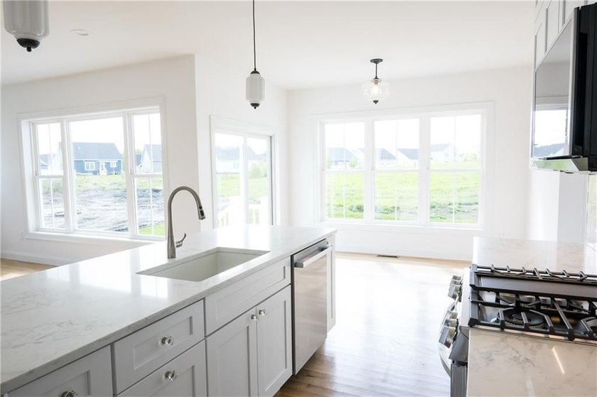 New home build in Prescott Point. Move in ready for August 2026 - photo 11