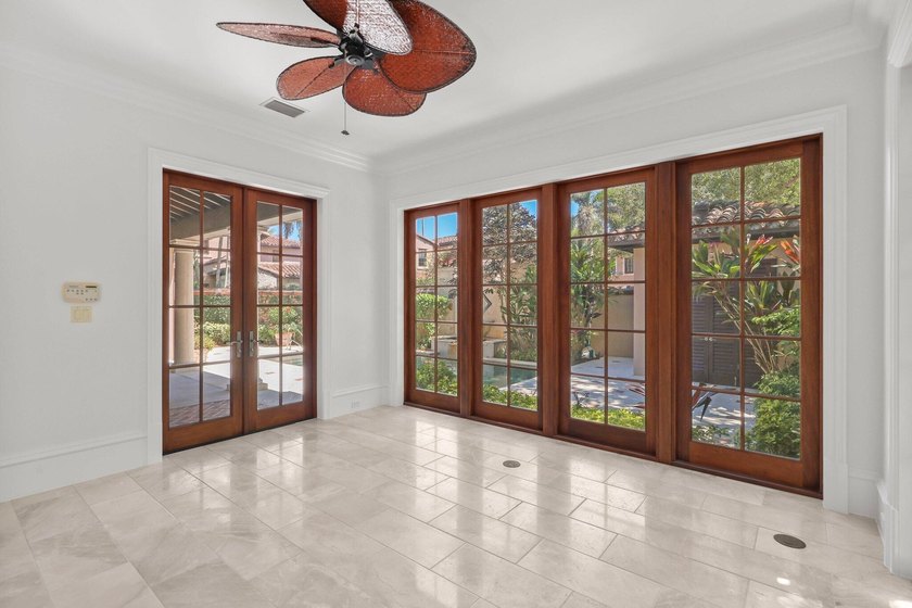 Experience casual sophistication in this exceptional 4-bedroom - photo 24