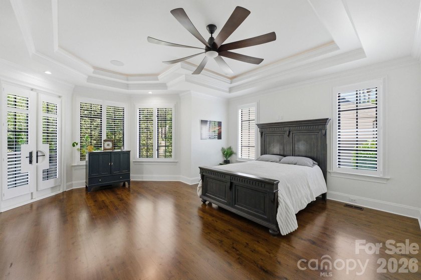HUGE Price Improvement!! This 5,906 sq ft French Provincial - photo 14