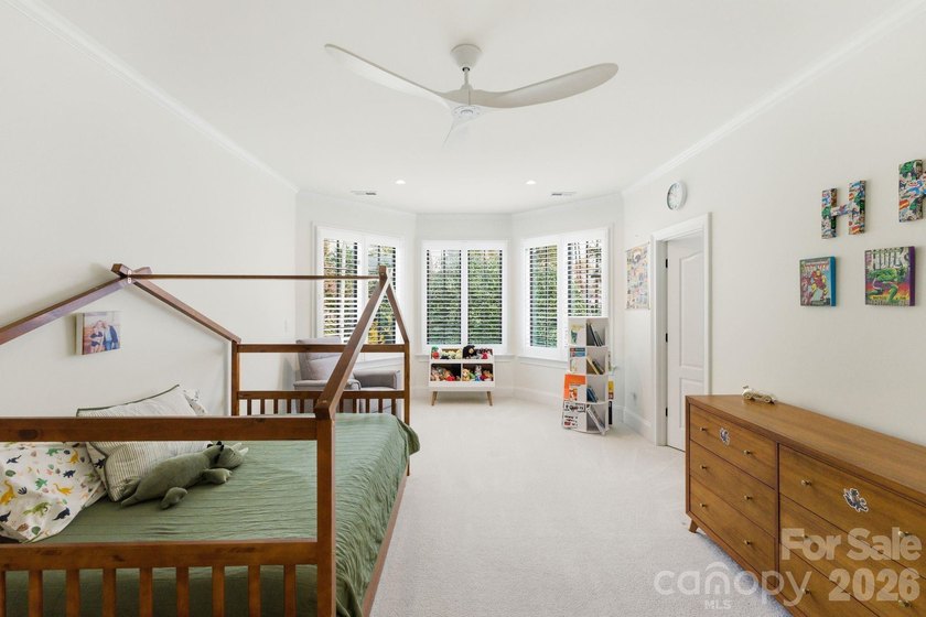 HUGE Price Improvement!! This 5,906 sq ft French Provincial - photo 26