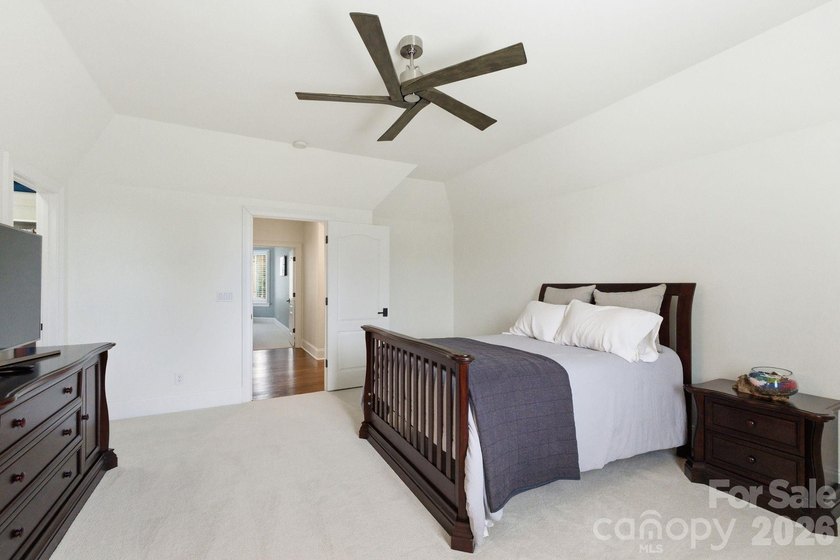 HUGE Price Improvement!! This 5,906 sq ft French Provincial - photo 28