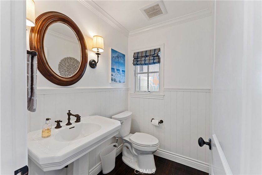 Just a few steps away from the South Bayfront, 115 Topaz is the - photo 16