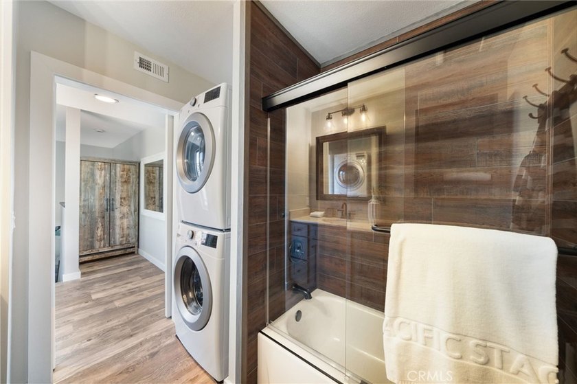 Welcome home to a one-of-a-kind custom floor plan in one of Pier - photo 18