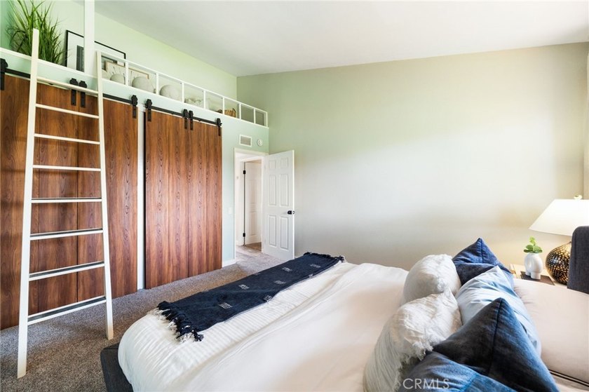 Welcome home to a one-of-a-kind custom floor plan in one of Pier - photo 21