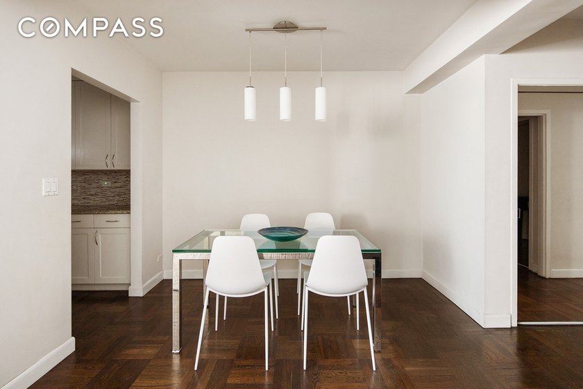 Nestled in Manhattan's Gold Coast, this renovated studio in the - photo 3