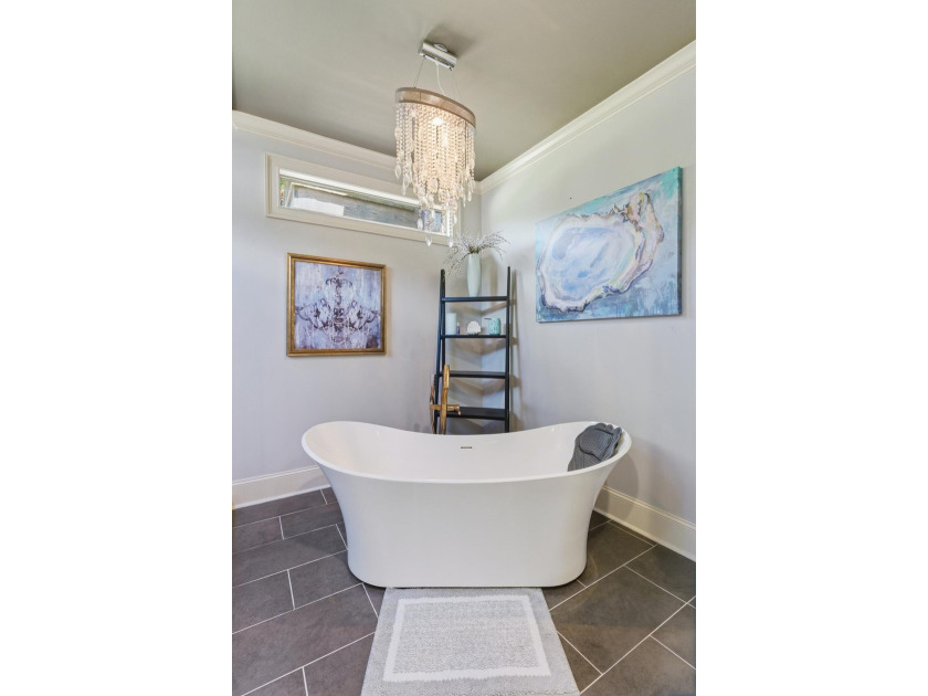 Perfectly situated on nearly 5 acres, a 5000 sq ft home plus a - photo 30