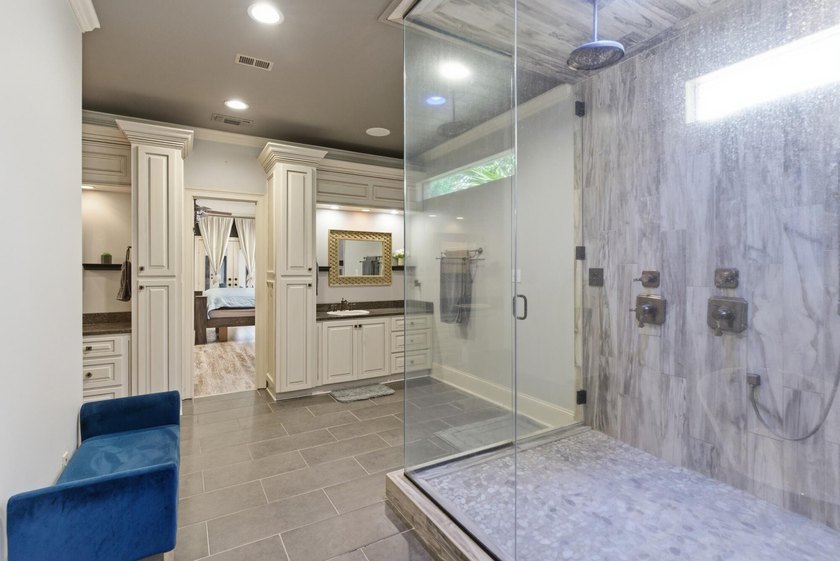 Perfectly situated on nearly 5 acres, a 5000 sq ft home plus a - photo 35