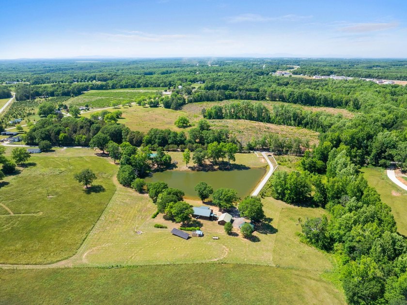 RARE opportunity to own a private retreat-style property just - photo 43