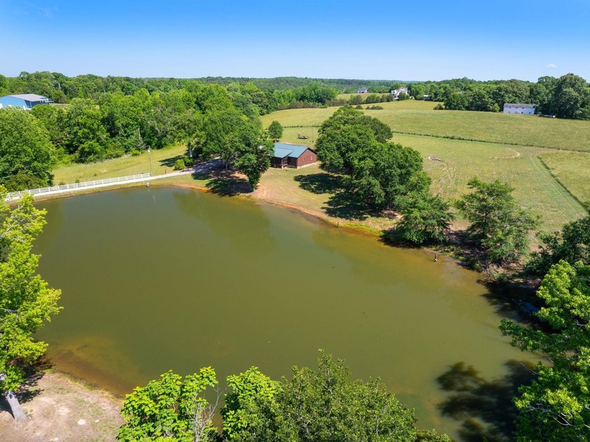 RARE opportunity to own a private retreat-style property just - photo 45