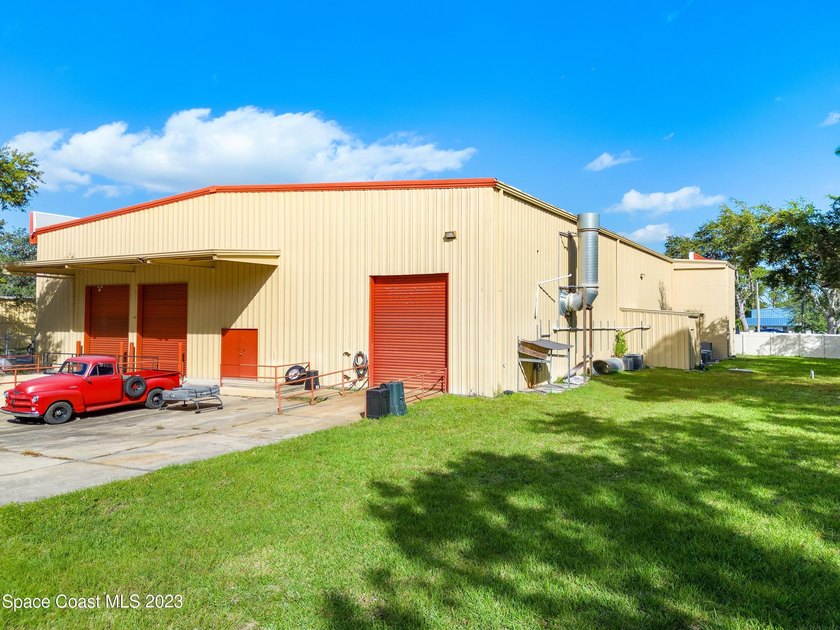 Here is an excellent opportunity to acquire a well-maintained 20 - photo 8