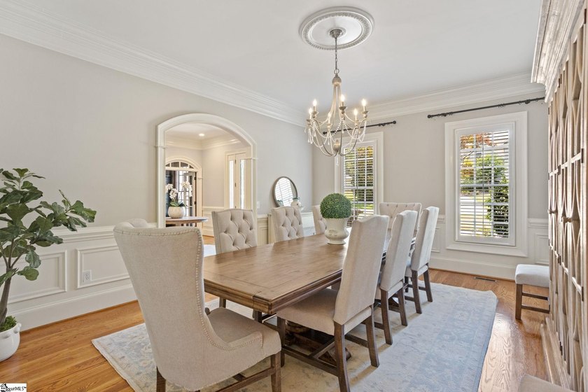 You've found it! Ideal in-town retreat to gather your family &amp; - photo 15
