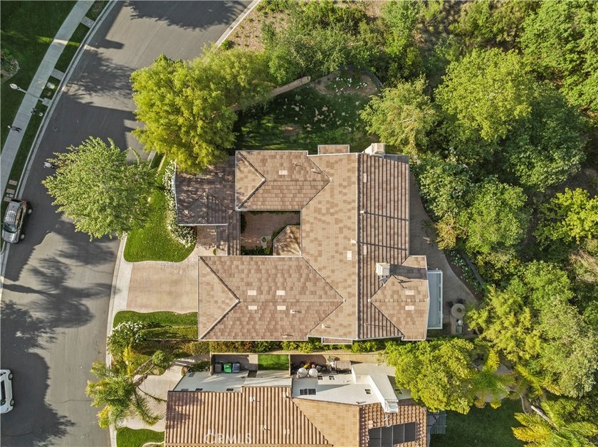 27018 Woodlands Dr - photo 3