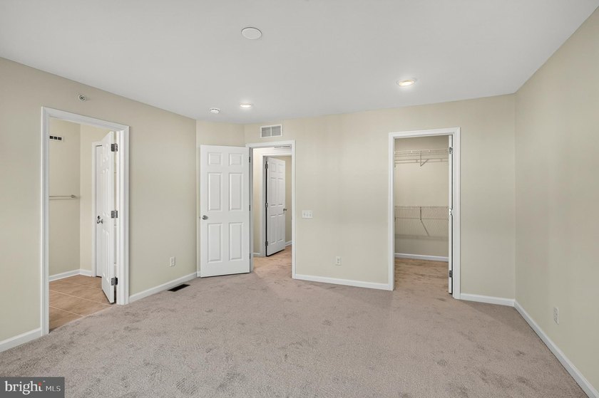 Welcome to this stunning new construction north facing townhome - photo 20