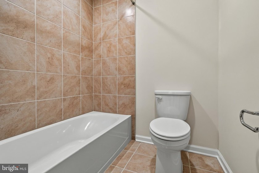 Welcome to this stunning new construction north facing townhome - photo 31