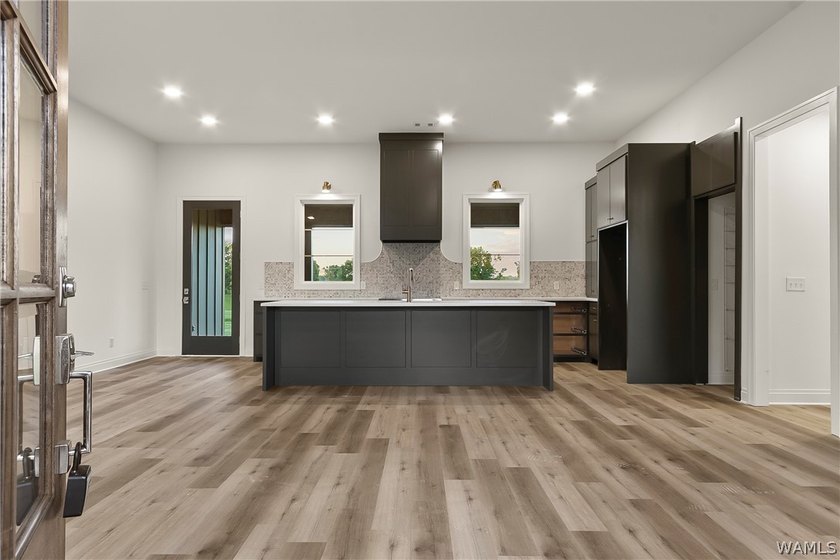 Close proximity to Lake Tuscaloosa! This gorgeous new - photo 3