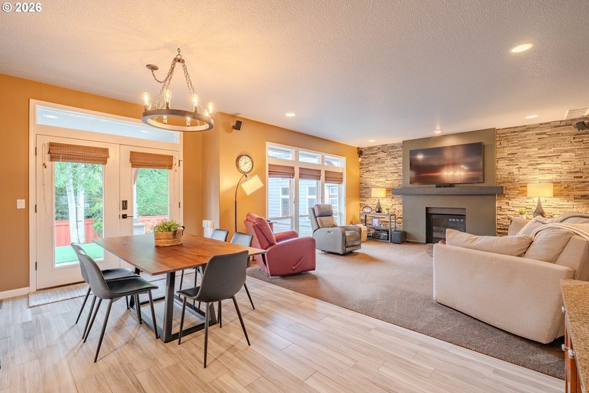 Welcome to The Felida Pinnacle - a rare opportunity to own a - photo 12
