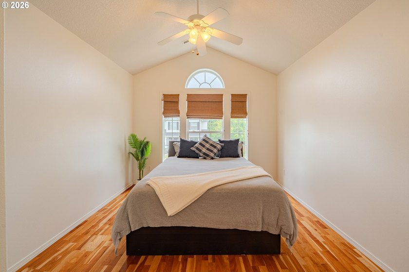Welcome to The Felida Pinnacle - a rare opportunity to own a - photo 27
