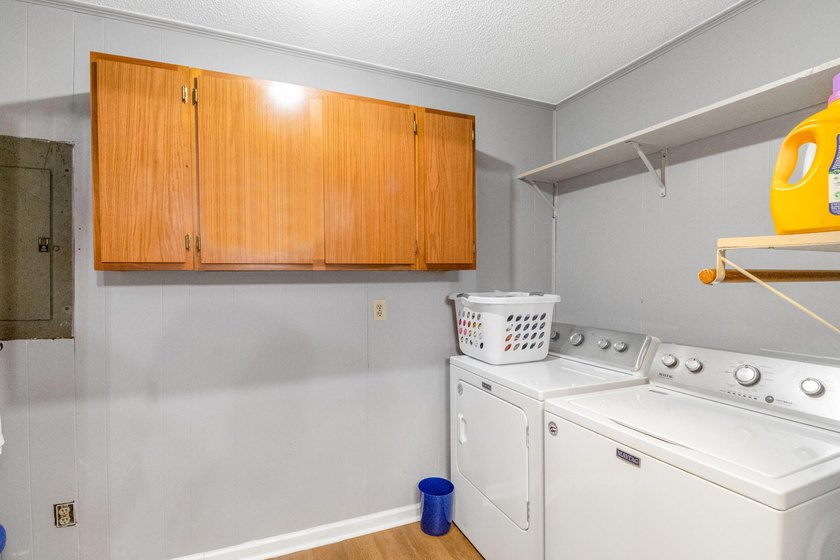 Seller pulled off the market last Fall to make some great - photo 12