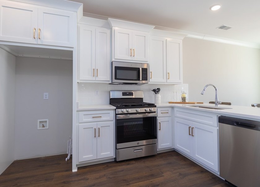 Beech plan with a main level master &amp; each bedroom having a - photo 16