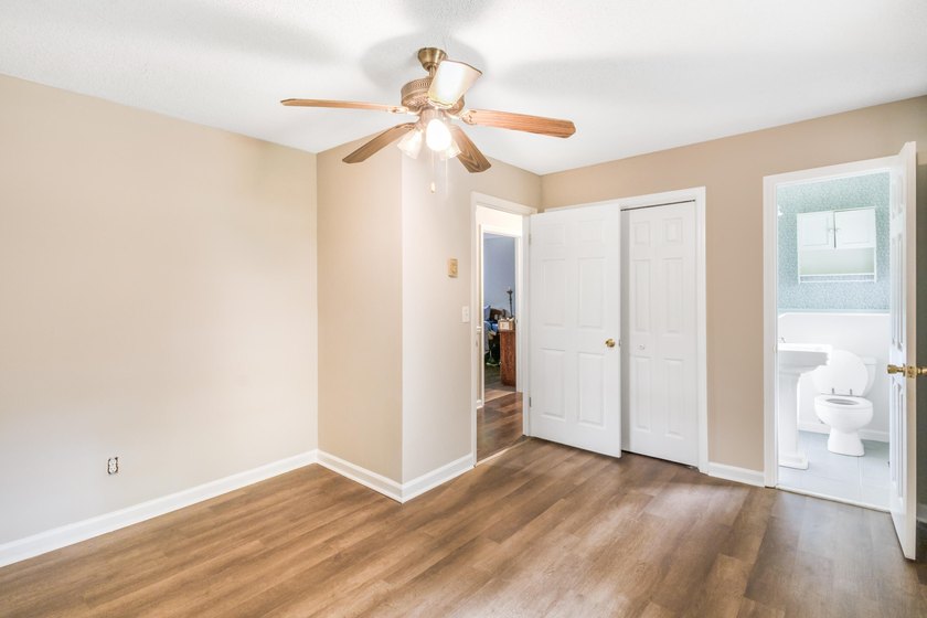 Seller pulled off the market last Fall to make some great - photo 20